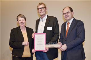 Baugenossenschaft Freie Scholle eG - Hauptpreisträger der Kategorie Kleine und mittlere Betriebe (Foto: Rainer Kant)